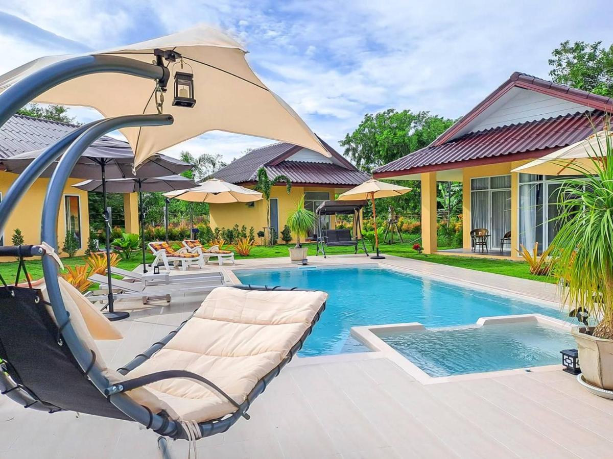 Pool Villa, Resort, Mae Ramphueng Beach, Ban Phe, Rayong, Residence M Thailand (Adults Only) Ban Chamrung Dış mekan fotoğraf