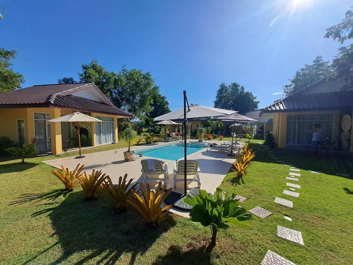 Pool Villa, Resort, Mae Ramphueng Beach, Ban Phe, Rayong, Residence M Thailand (Adults Only) Ban Chamrung Dış mekan fotoğraf