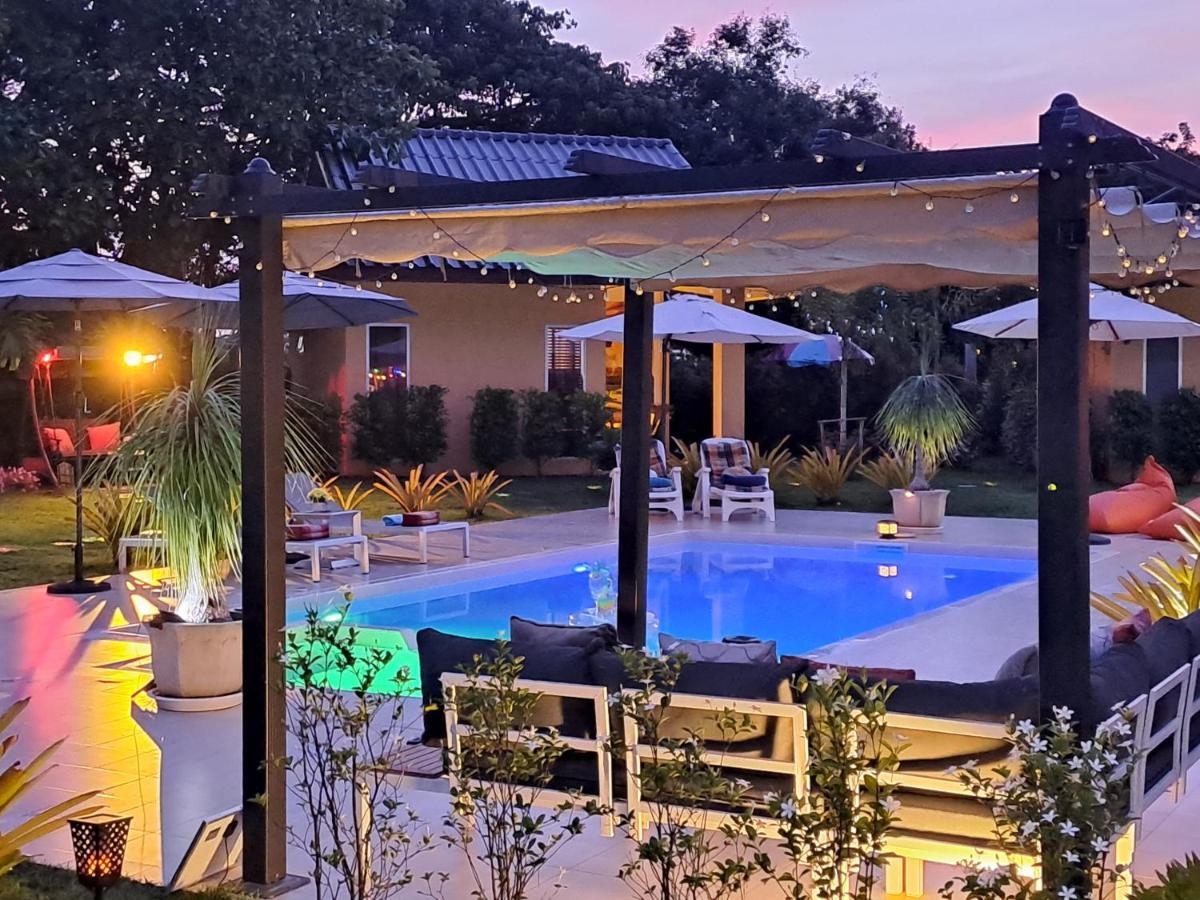 Pool Villa, Resort, Mae Ramphueng Beach, Ban Phe, Rayong, Residence M Thailand (Adults Only) Ban Chamrung Dış mekan fotoğraf
