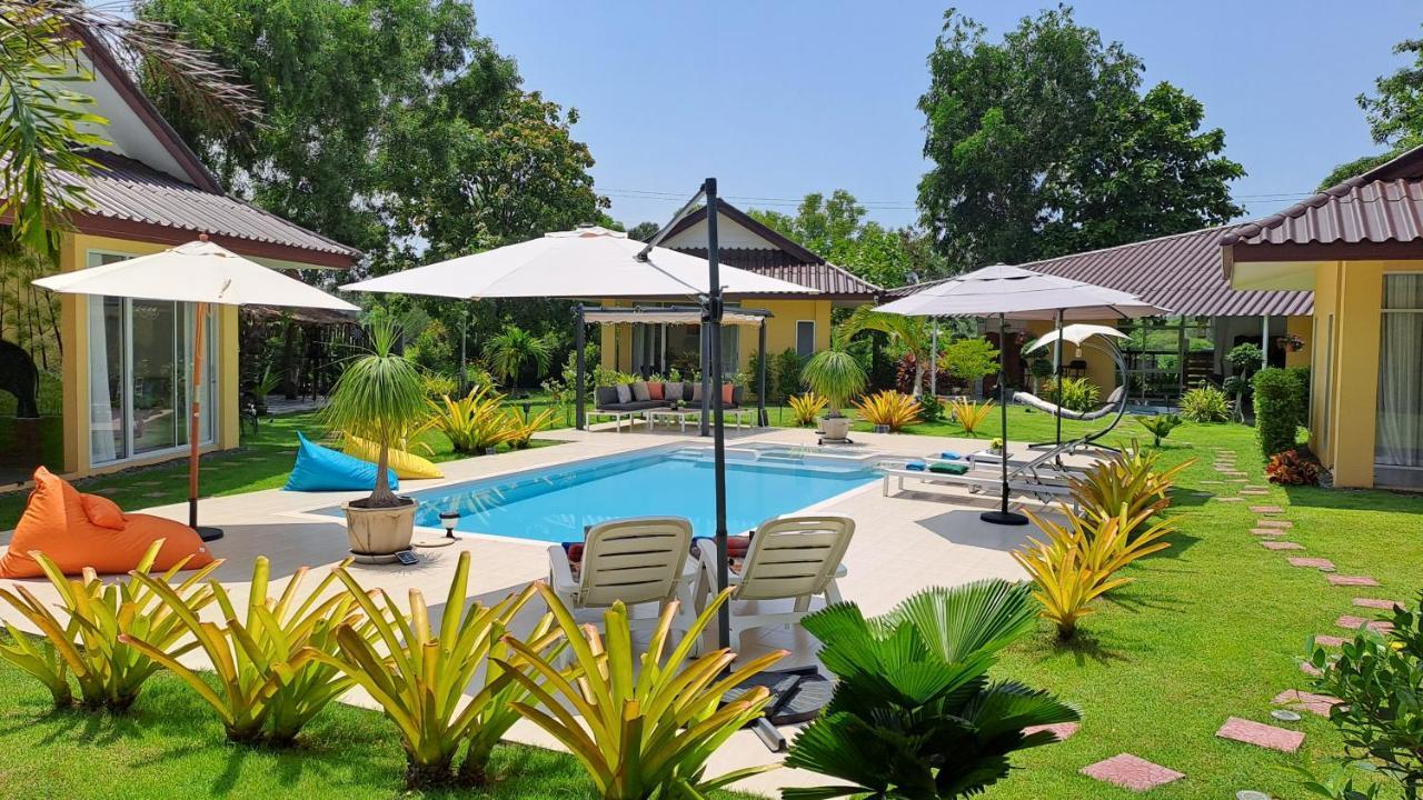 Pool Villa, Resort, Mae Ramphueng Beach, Ban Phe, Rayong, Residence M Thailand (Adults Only) Ban Chamrung Dış mekan fotoğraf
