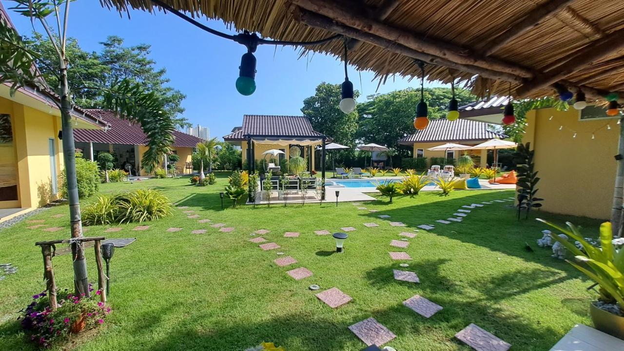 Pool Villa, Resort, Mae Ramphueng Beach, Ban Phe, Rayong, Residence M Thailand (Adults Only) Ban Chamrung Dış mekan fotoğraf